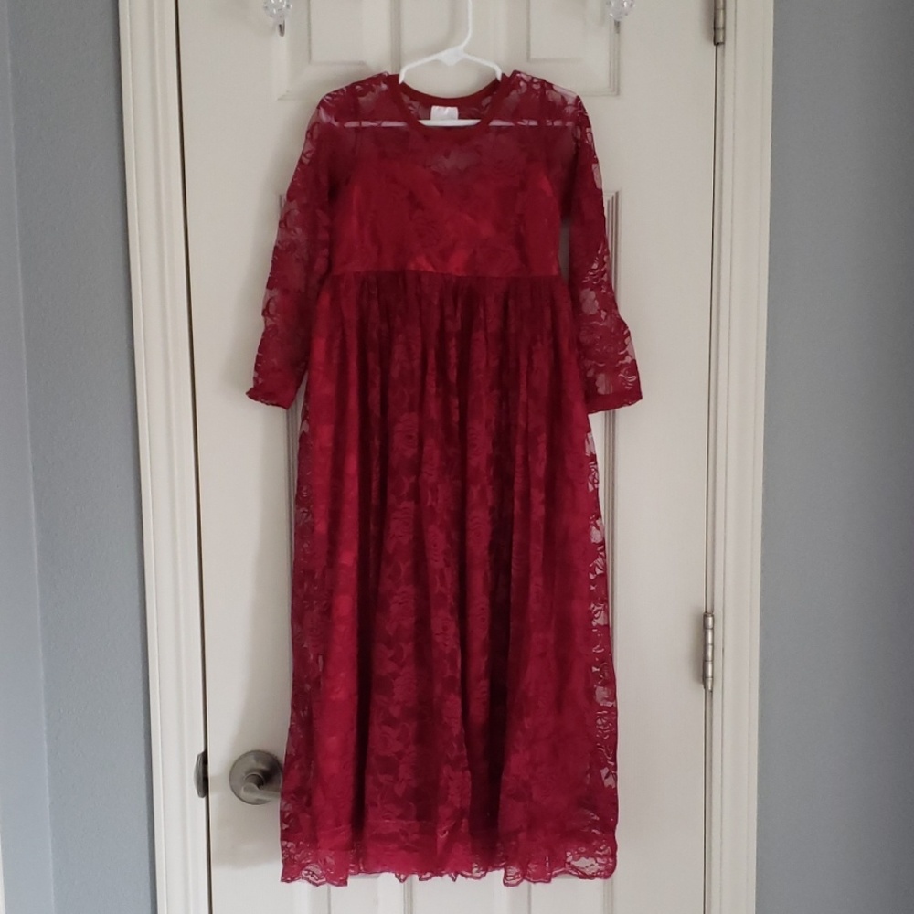 NWOT Little girls lace floor length dress/gown